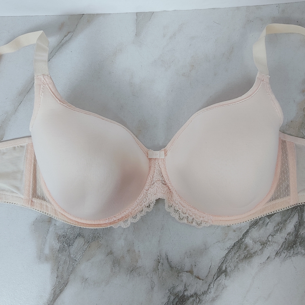 Triumph Beauty-Full Darling Unlined Underwire Bra, Peach, 40DD